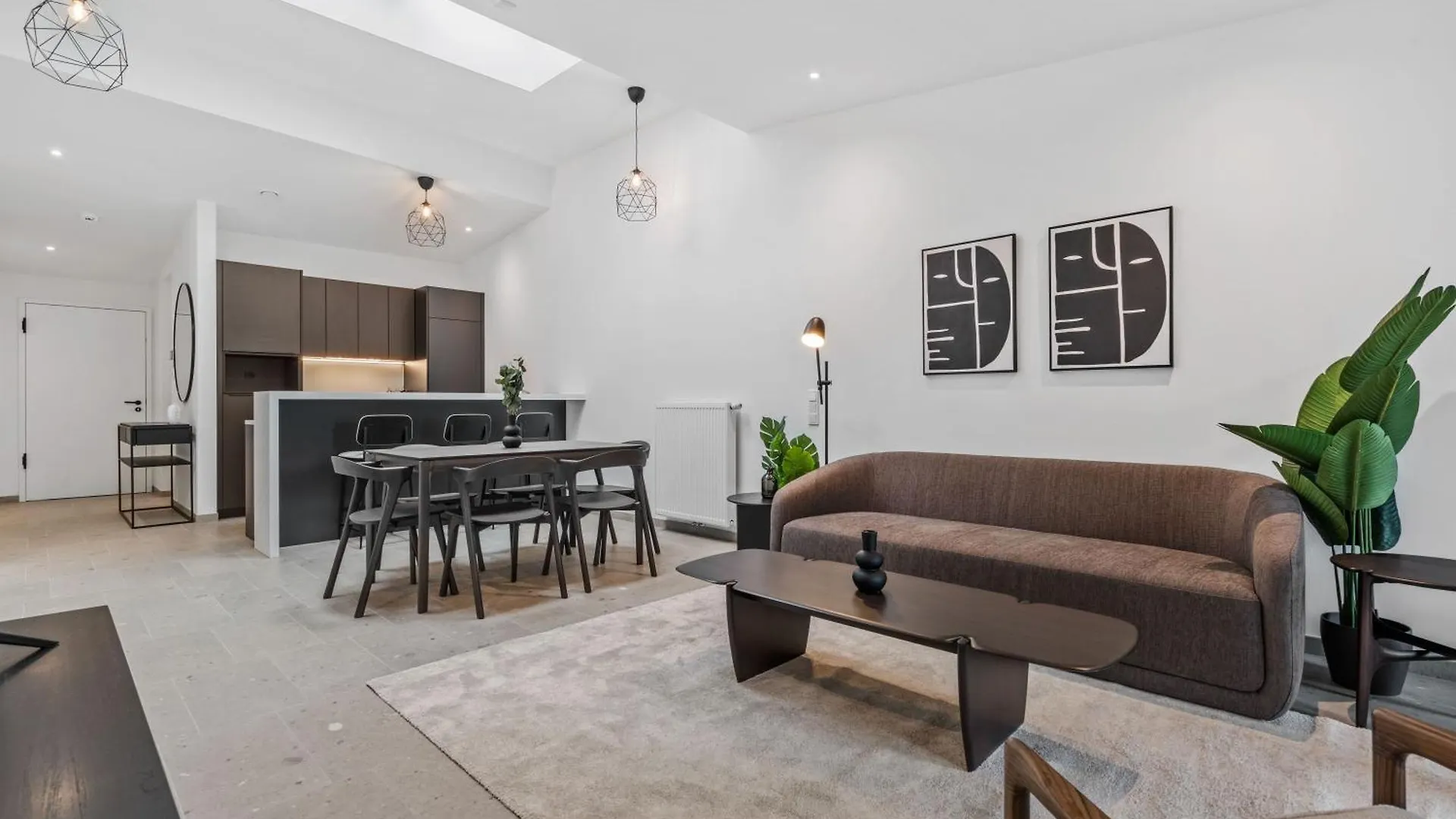 Modern Apartments In Clausen With Wifi, Kitchen & Workspace Luxembourg 0*,  Luxembourg